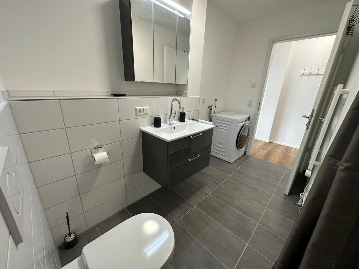 Suite4Me - Balkon I Kueche I Waschmaschine I Mainz-Kostheim 威斯巴登 外观 照片