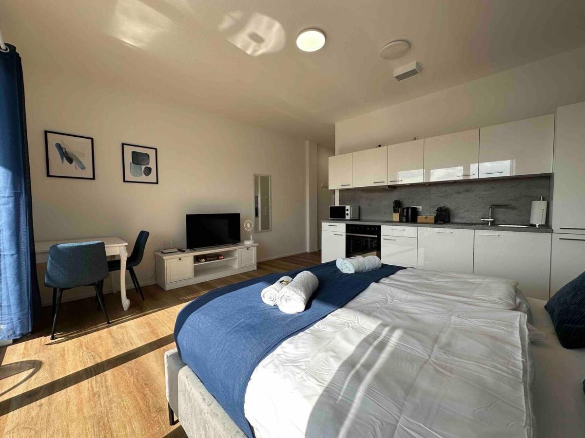 Suite4Me - Balkon I Kueche I Waschmaschine I Mainz-Kostheim 威斯巴登 外观 照片
